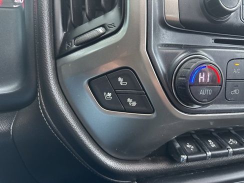 Used 2019 Chevrolet Silverado 2500 LTZ w/ Duramax Plus Package image 17