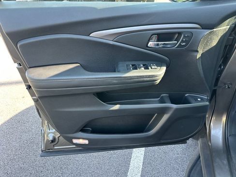 Used 2022 Honda Ridgeline RTL-E image 13