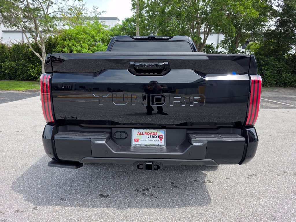 New 2026 Toyota Tundra Platinum AWD/4WD image 10