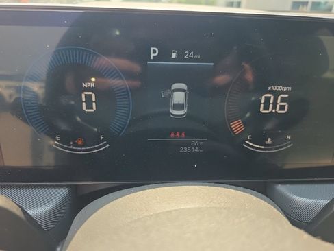 Used 2025 Hyundai Sonata SEL FWD image 13