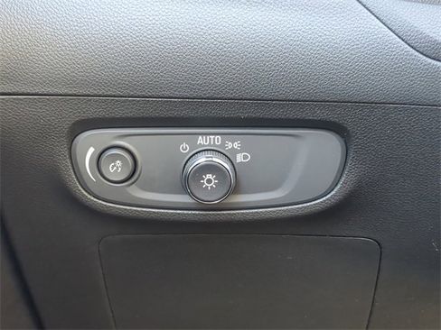 Used 2024 Buick Encore GX Sport Touring image 26