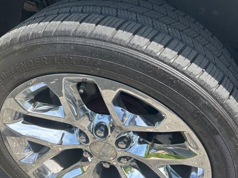 Used 2019 GMC Yukon Denali w/ Denali Ultimate Package image 5