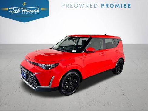 Used 2025 Kia Soul EX image 1