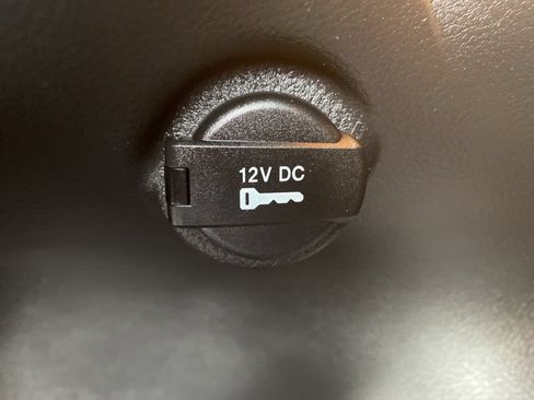 Used 2023 Jeep Compass Limited AWD/4WD image 18