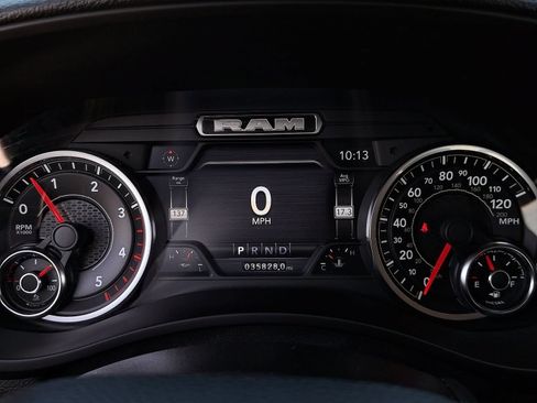 Used 2023 RAM 2500 Laramie AWD/4WD image 21