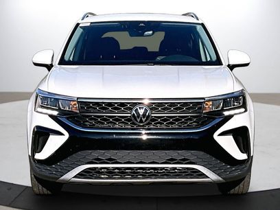 Used 2024 Volkswagen Taos SE