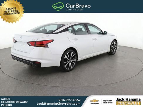 Used 2022 Nissan Altima 2.5 SR FWD image 3