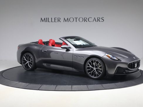 New 2026 Maserati GranCabrio Modena image 9
