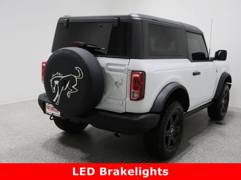 Used 2024 Ford Bronco Black Diamond image 7