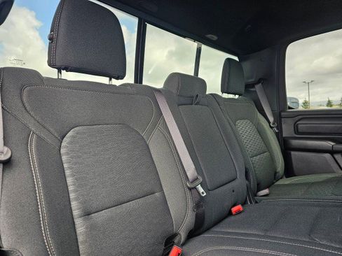 New 2026 RAM 1500 Express AWD/4WD image 13