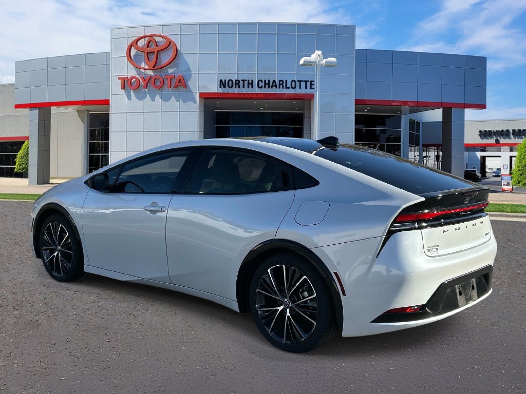 Used 2024 Toyota Prius Limited w/ Limited Premium Package FWD image 6