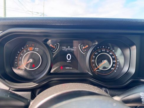 Used 2026 Jeep Wrangler Unlimited Sport AWD/4WD image 14