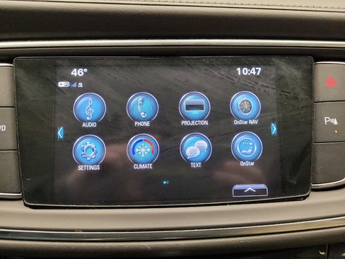 Used 2019 Buick Enclave Essence image 25