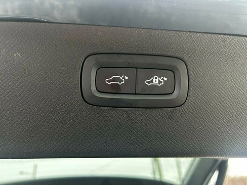 Used 2024 Volvo XC90 B6 Plus w/ Protection Package Premier image 17