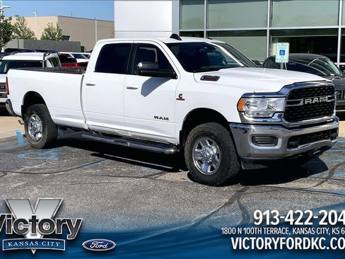 Used 2022 RAM 3500 Big Horn AWD/4WD image 1
