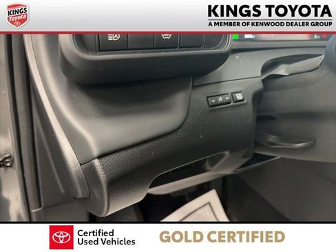 Certified 2024 Toyota Crown Platinum AWD/4WD image 16