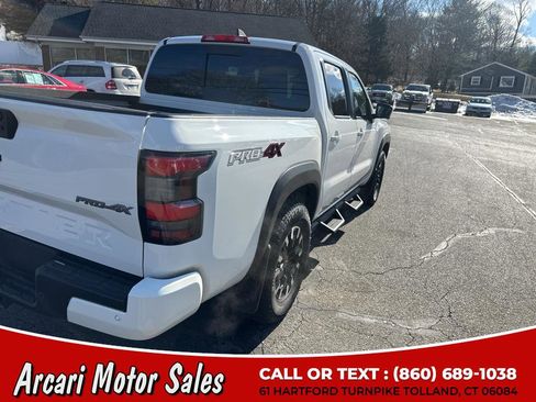 Used 2023 Nissan Frontier PRO-4X w/ Pro Convenience Package image 11