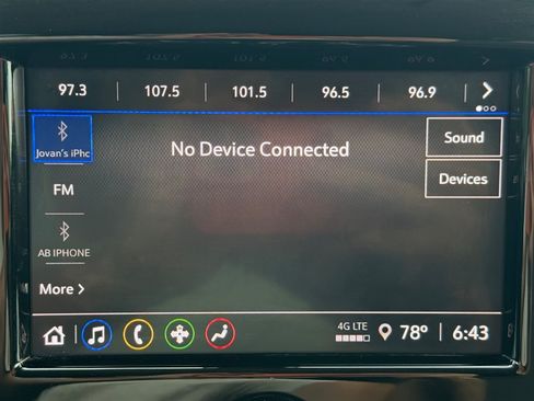 Used 2020 Chevrolet Traverse LS AWD/4WD image 15