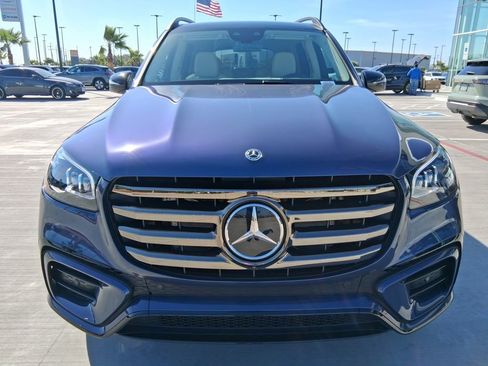 New 2026 Mercedes-Benz GLS 450 4MATIC image 2