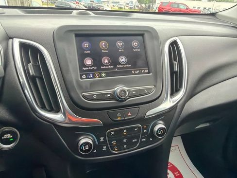 Used 2024 Chevrolet Equinox LT FWD image 14