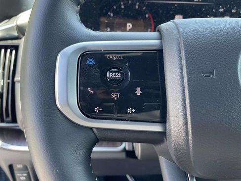 Used 2026 Nissan Armada SL AWD/4WD image 19