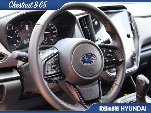 Used 2025 Subaru Crosstrek 2.5i Limited AWD/4WD image 25
