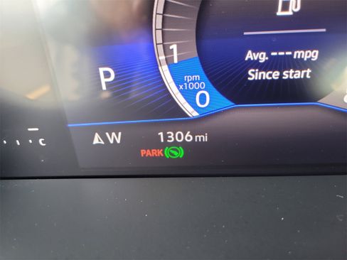 Certified 2025 Volkswagen Jetta SE image 32