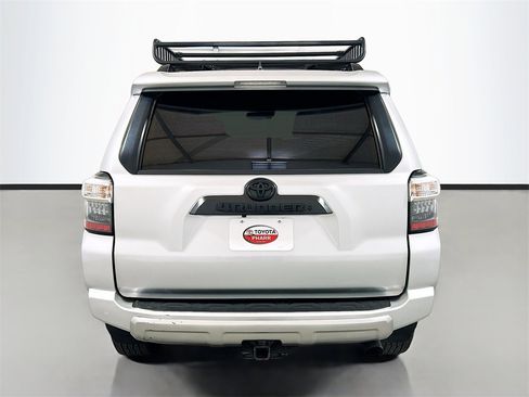 Used 2023 Toyota 4Runner TRD Off-Road Premium image 5