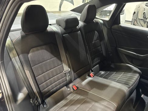 Used 2019 Volkswagen Jetta GLI FWD image 33