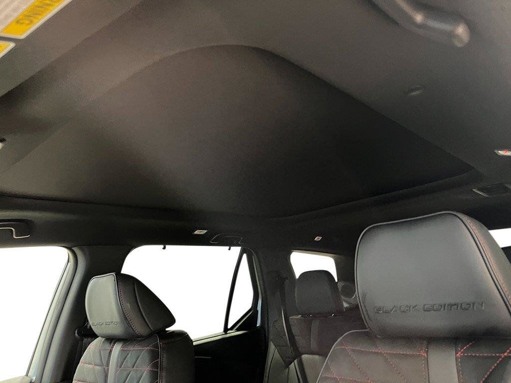 New 2026 Honda Pilot Black Edition image 15