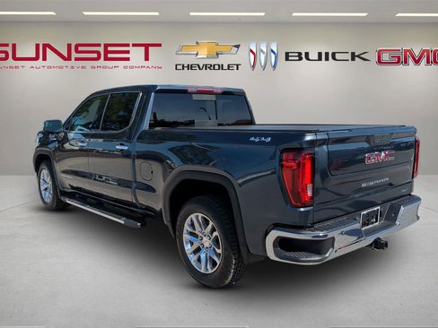 Certified 2021 GMC Sierra 1500 SLT w/ SLT Convenience Package image 6