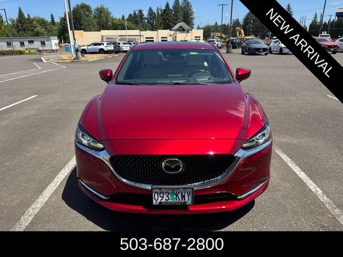 Used 2018 MAZDA MAZDA6 Signature FWD image 2