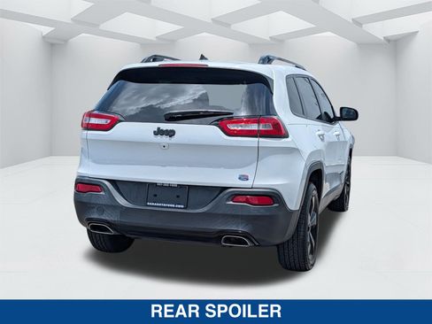 Used 2015 Jeep Cherokee Latitude w/ Comfort/Convenience Group FWD image 5