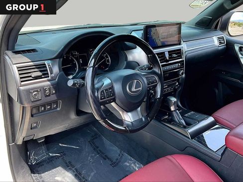 Used 2023 Lexus GX 460 Premium w/ Premium Package AWD/4WD image 17