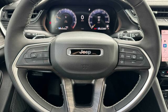 New 2026 Jeep Grand Cherokee L 4WD image 22