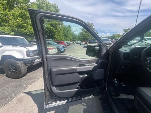 Used 2025 Ford F150 XLT w/ Equipment Group 303A High AWD/4WD image 11
