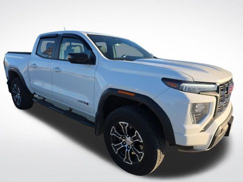 Used 2023 GMC Canyon AT4 image 41