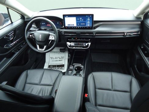 Used 2024 Lincoln Corsair Reserve w/ Equipment Group 201A image 10