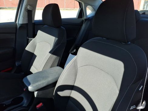 Used 2020 Kia Forte LXS image 17