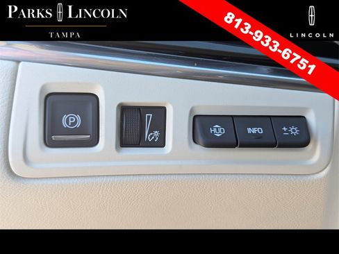 Used 2023 Cadillac XT6 Premium Luxury w/ Technology Package image 23