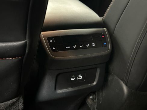 Used 2024 Nissan Pathfinder Rock Creek image 18