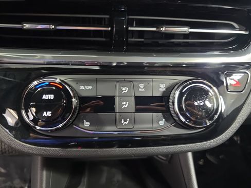 New 2026 Buick Envista Sport Touring w/ Convenience I Package FWD image 21