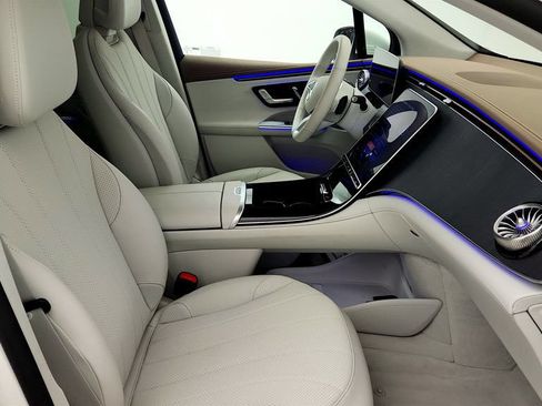 Used 2025 Mercedes-Benz EQE 350+ SUV image 23
