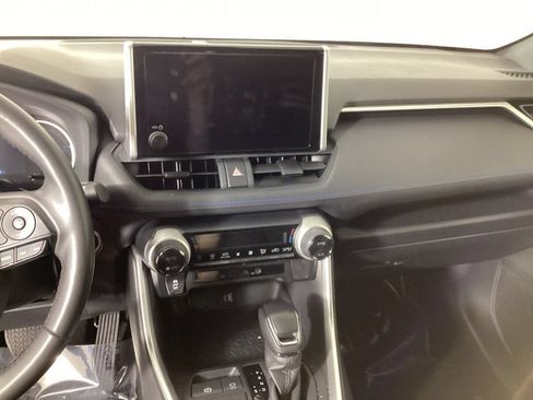 Used 2024 Toyota RAV4 SE AWD/4WD image 15