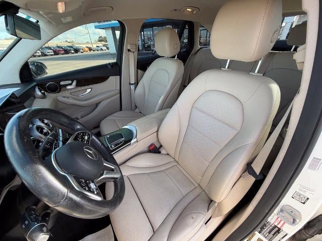 Used 2021 Mercedes-Benz GLC 300 image 12