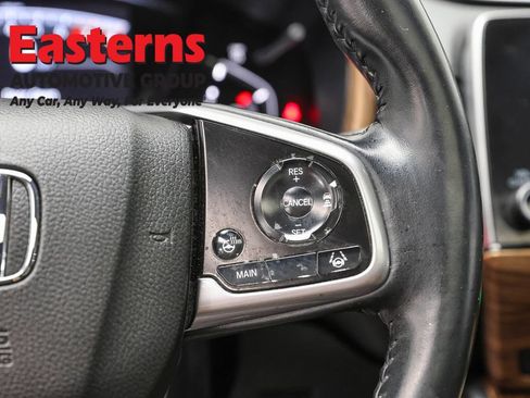 Used 2020 Honda CR-V Touring image 16