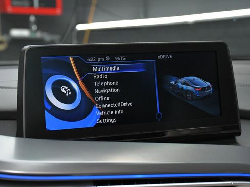 Used 2016 BMW i8 image 42