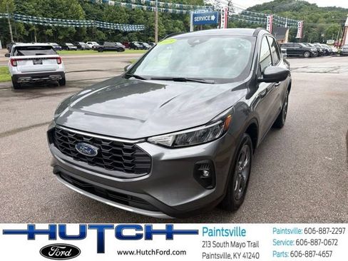 Used 2025 Ford Escape ST-Line Select AWD/4WD image 6