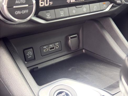 New 2025 Nissan Sentra SR image 27