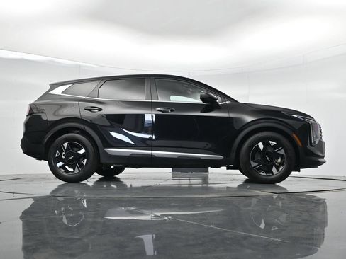 Used 2026 Kia Sportage LX FWD image 33